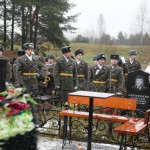 Торжественное открытие памятника легендарному подводнику в Колтушах