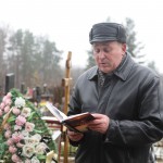 Торжественное открытие памятника легендарному подводнику в Колтушах
