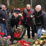 Торжественное открытие памятника легендарному подводнику в Колтушах